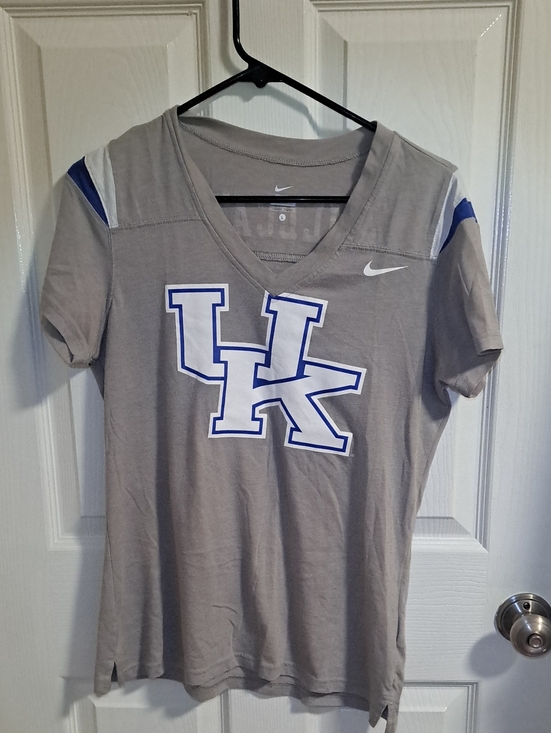 Nike Tops - Nike Gray V-Neck UK Wildcats Tee with Blue Accents